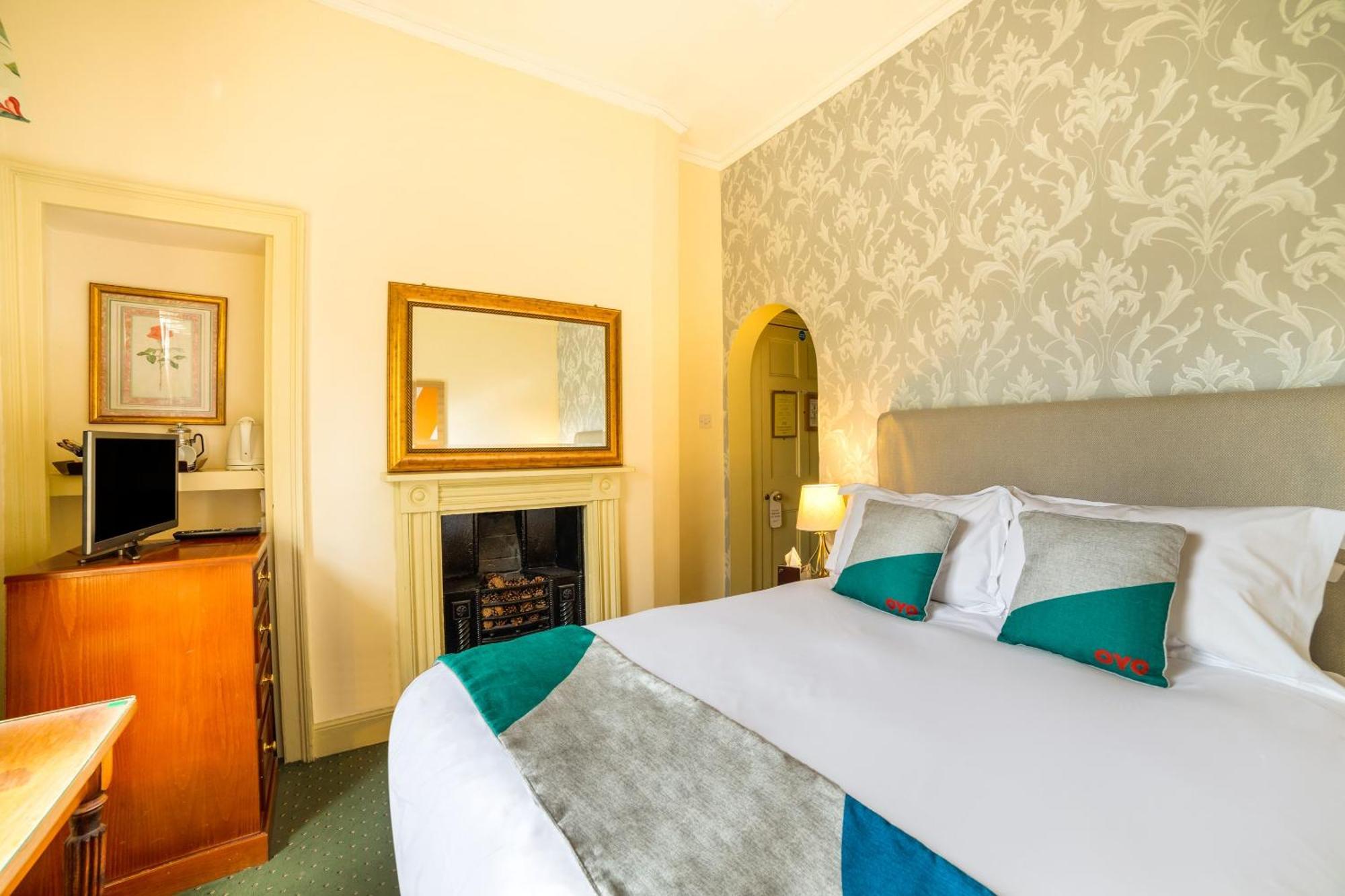 Oyo Bailbrook Lodge, Bath Exteriér fotografie